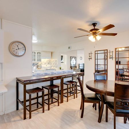 Breezy Fresno Home - Near Airport And Downtown Bagian luar foto
